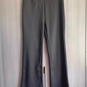 Sleek Black Women's Leggings